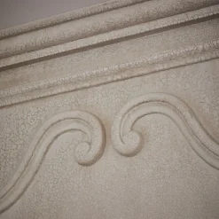 Console carmin Tarenfield