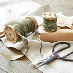 Lot de 2 bobines de ruban en velours Liandis