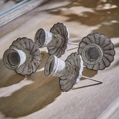 Lot de 4 bougeoirs à piquer Korraine