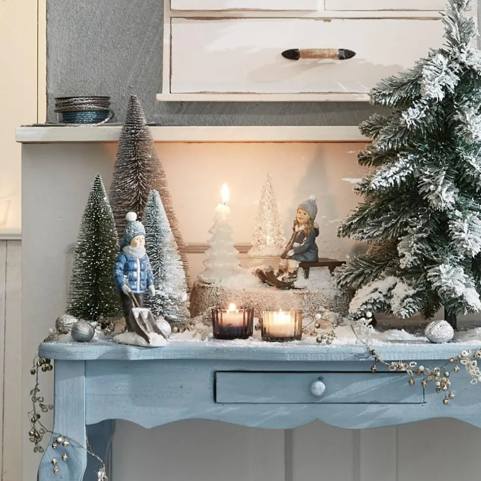 Lot de 2 figurines Arue