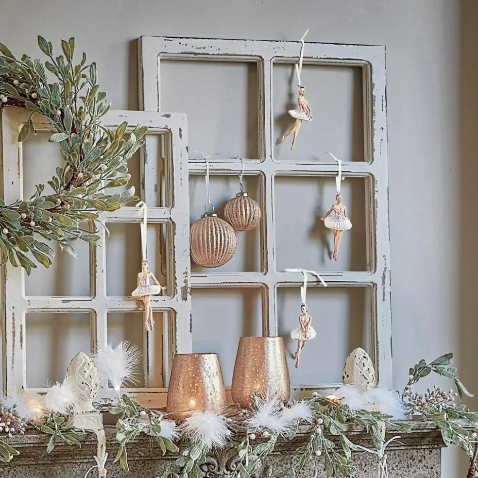 Lot de 4 figurines Tadley