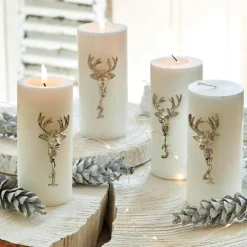 Lot de 4 pin’s décoratifs Charre