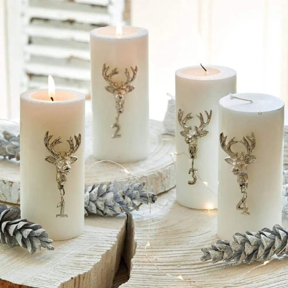 Lot de 4 pin’s décoratifs Charre