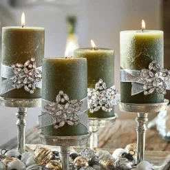 Lot de 4 pin’s décoratifs Custer