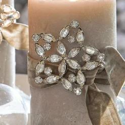 Lot de 4 pin’s décoratifs Custer