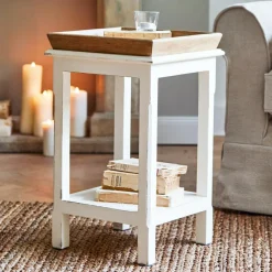 Table d'appoint Vieille