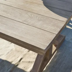 Table FSC®-100% Graslin